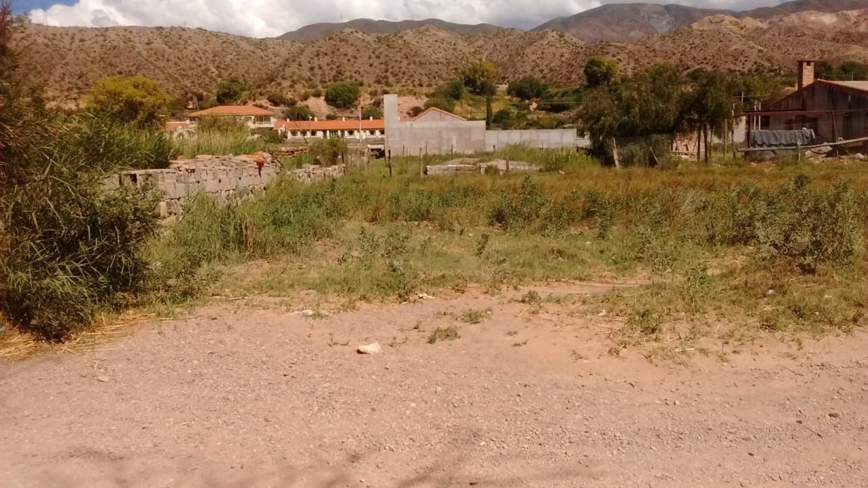 Hermoso terreno en el corazon de Huacalera