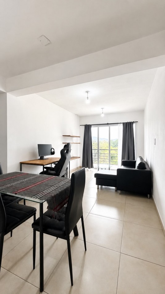Departamento en Los Perales 